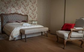 Merulana Penthouse: 5 Minutes Walk From Colosseum