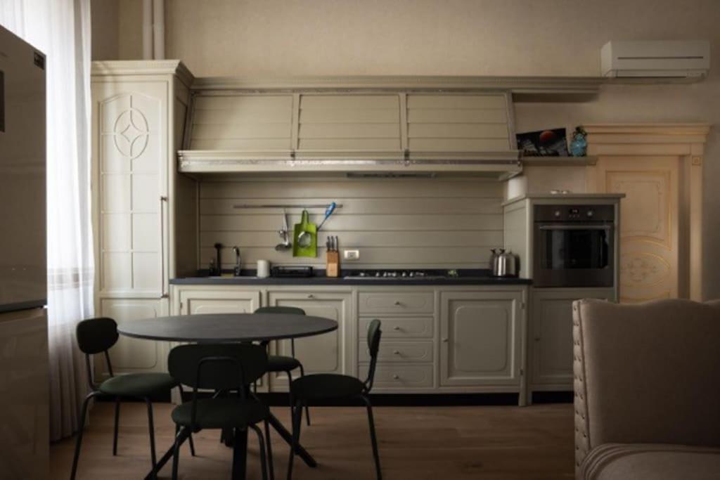 Merulana Penthouse: 5 Minutes Walk From Colosseum Exterior foto